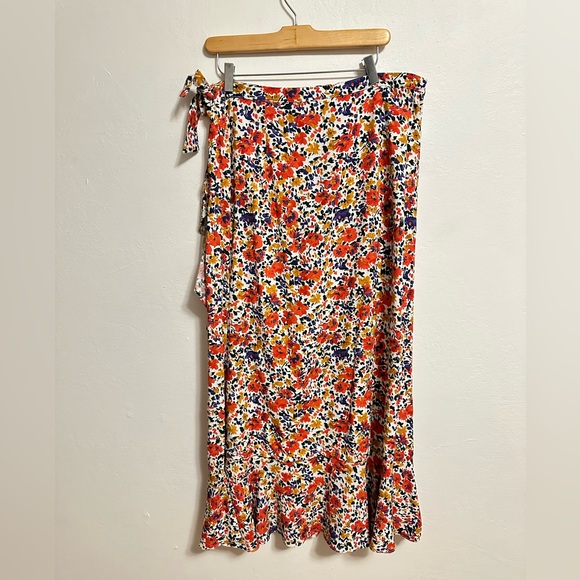 NEW Wild Pony Women’s Floral Wrap Maxi Skirt Size XL - Picture 6 of 14